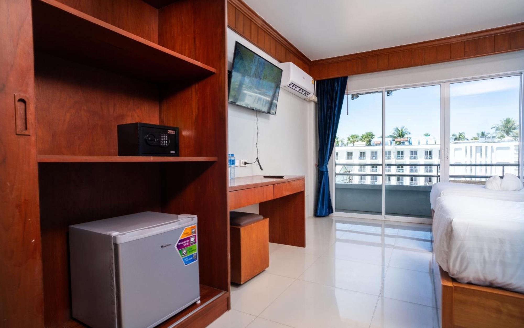 Gp House Phuket Patong Beach Экстерьер фото