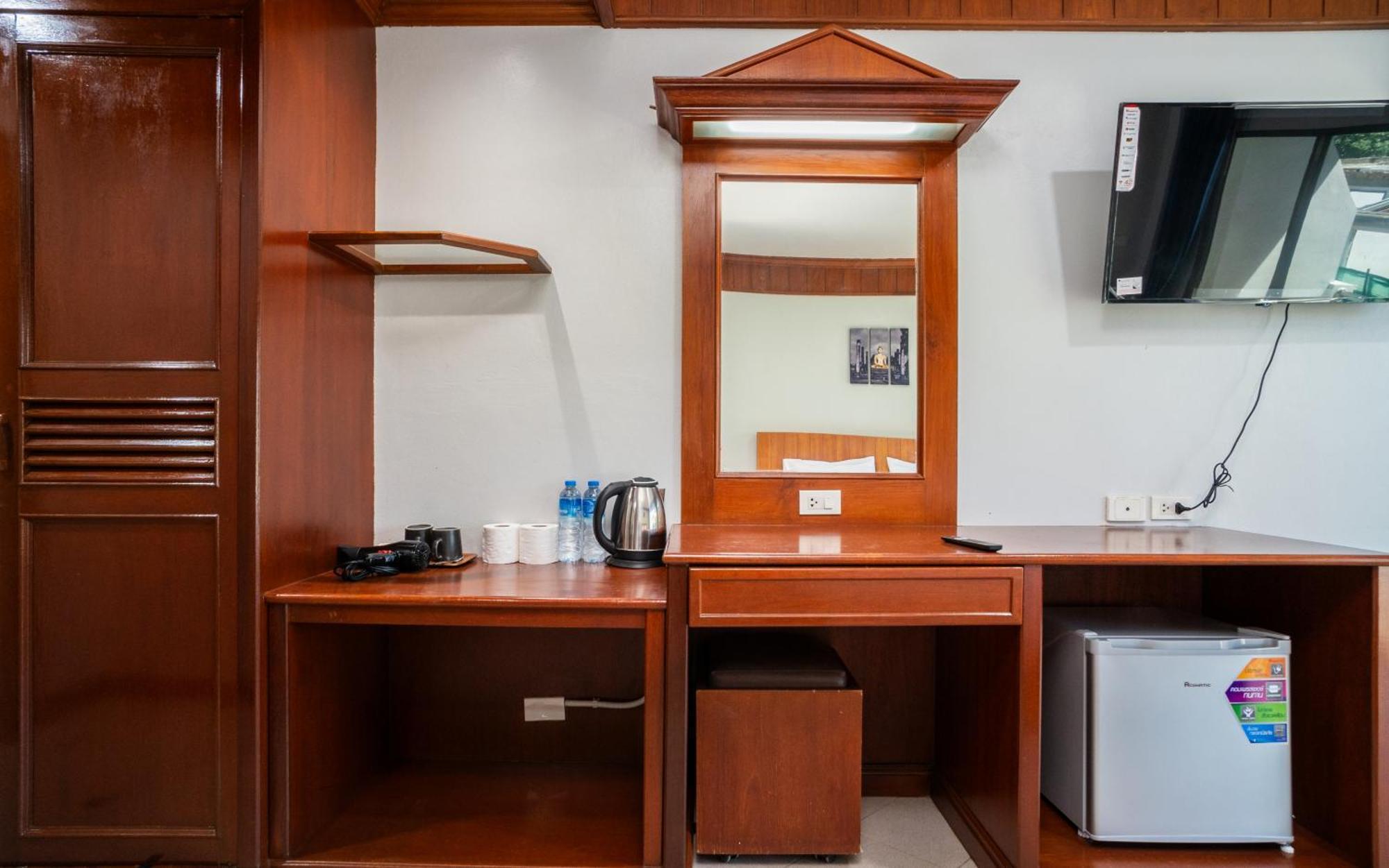 Gp House Phuket Patong Beach Экстерьер фото