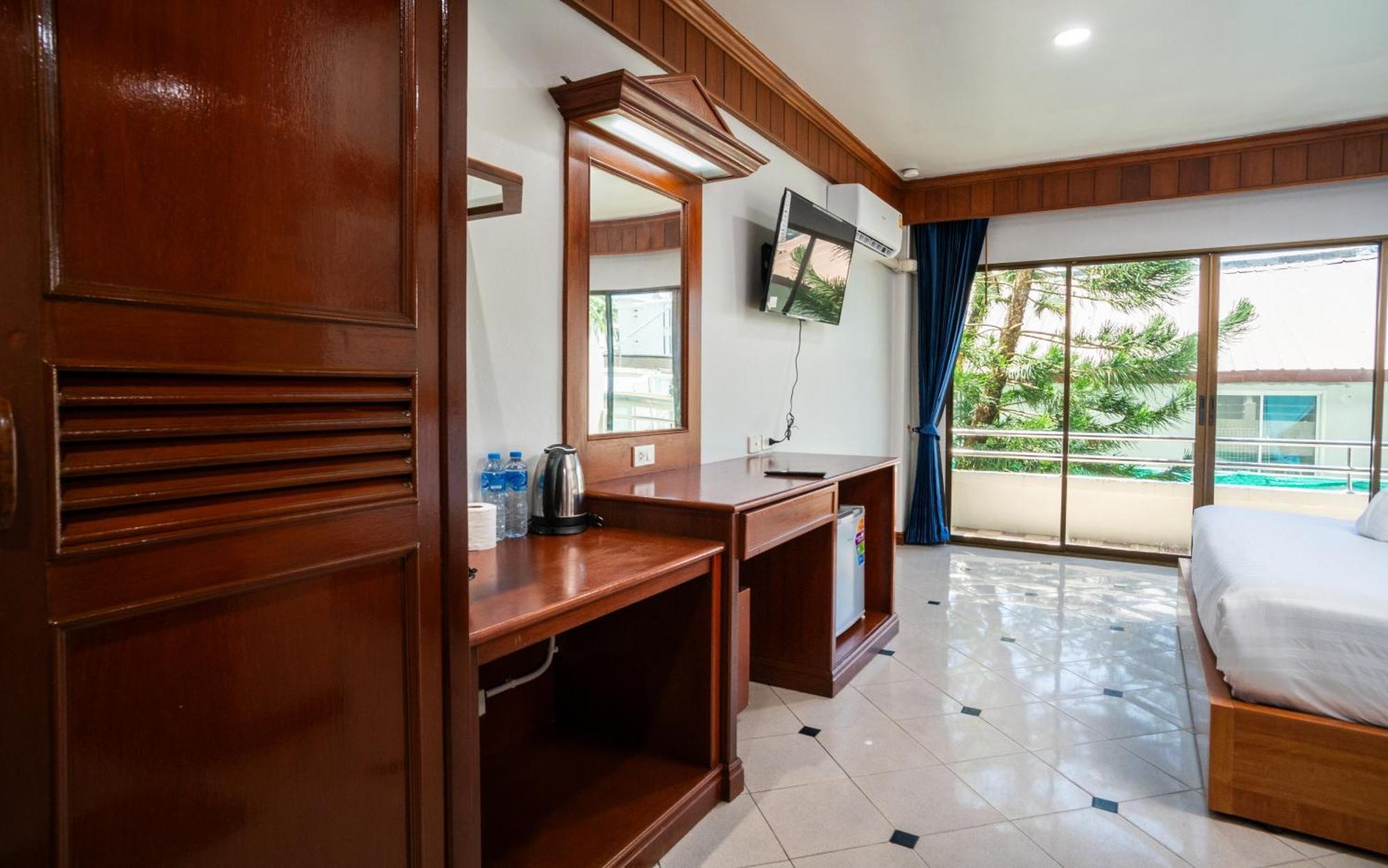 Gp House Phuket Patong Beach Экстерьер фото