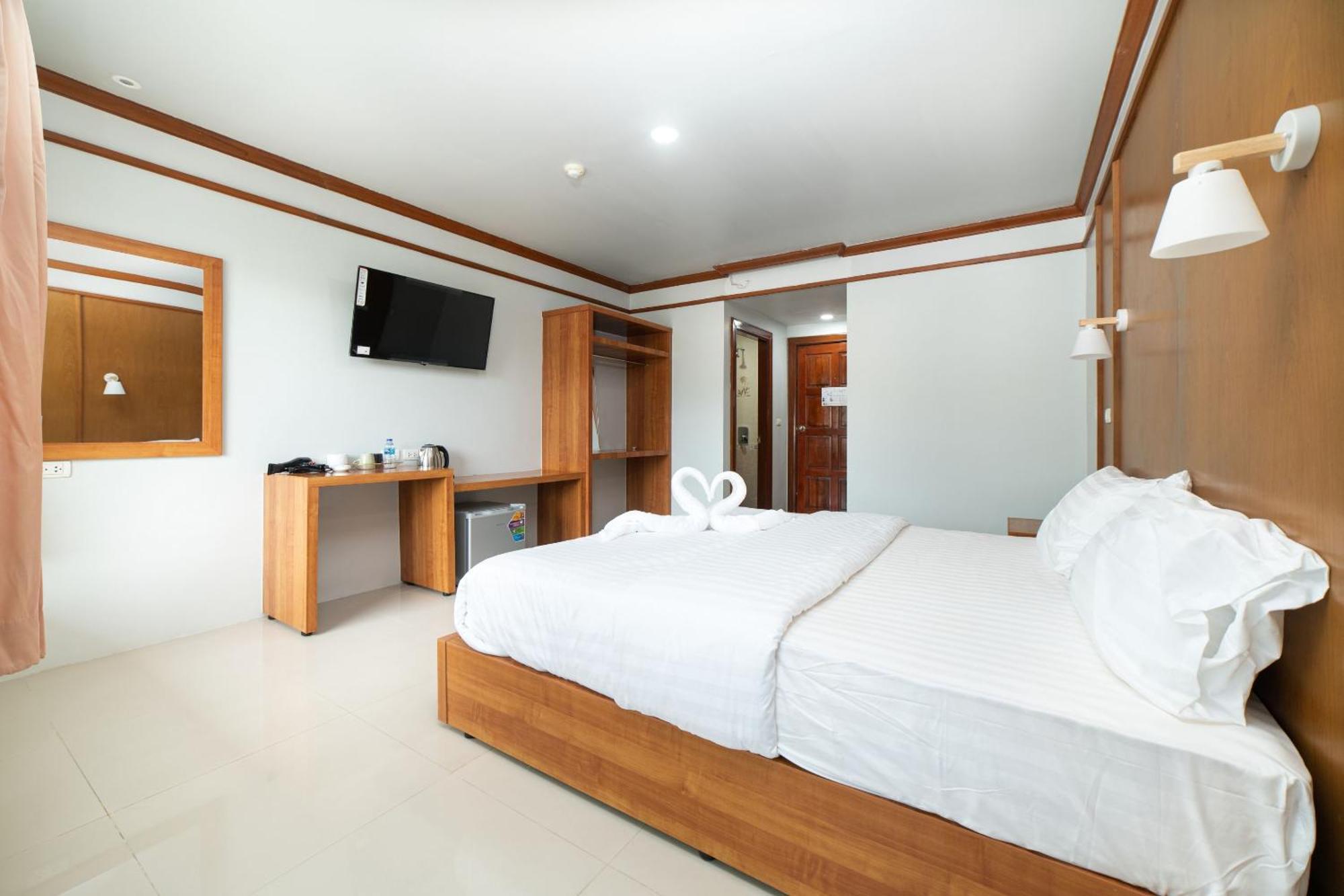 Gp House Phuket Patong Beach Экстерьер фото